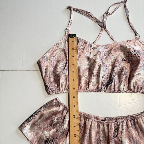 La Senza Two Piece Satin Sleep Set Pink Snake Print Size Medium - Picture 8 of 9